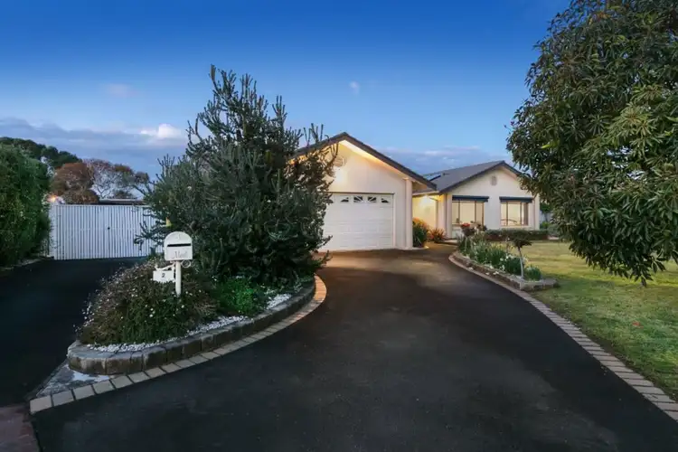 2 Beldarry Court, Mount Martha VIC 3934