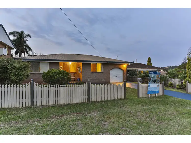 Second view of Homely house listing, 5 Trousdell Court, Rockville QLD 4350