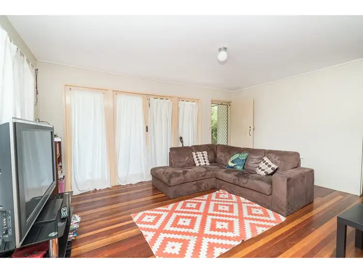 Second view of Homely house listing, 10 Albert Street, Rocklea QLD 4106