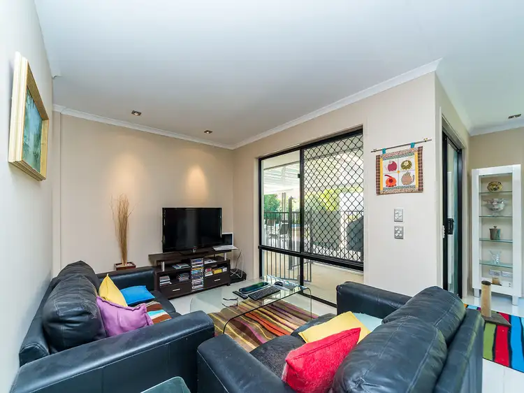 Sixth view of Homely house listing, 6 Lachlan Court, Helensvale QLD 4212