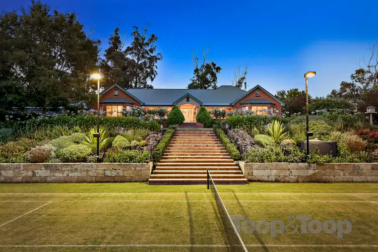 24 Storey Road, Hahndorf SA 5245