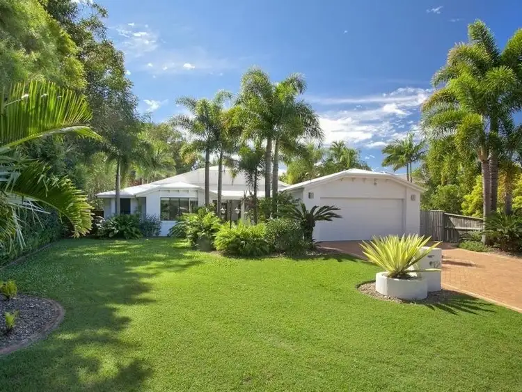 12 Helm Court, Noosa Waters QLD 4566