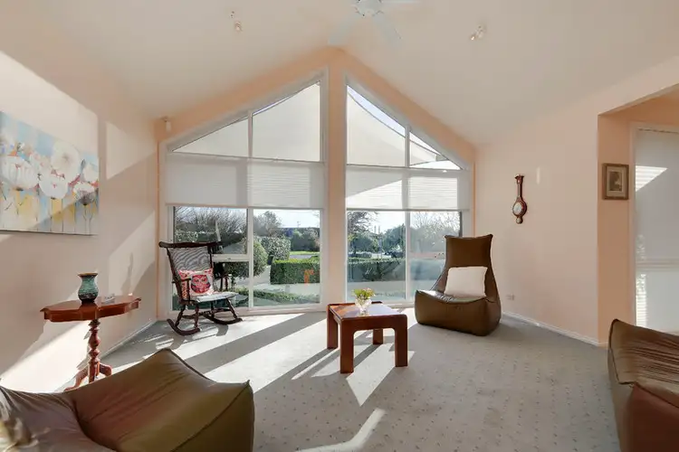 Second view of Homely house listing, 5 Ash Court, Traralgon VIC 3844