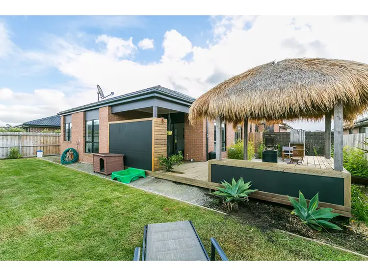 11 Barleycorn Bend, Armstrong Creek VIC 3217