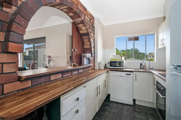 Second view of Homely unit listing, 3/8 Nankeen Avenue, Paradise Point QLD 4216