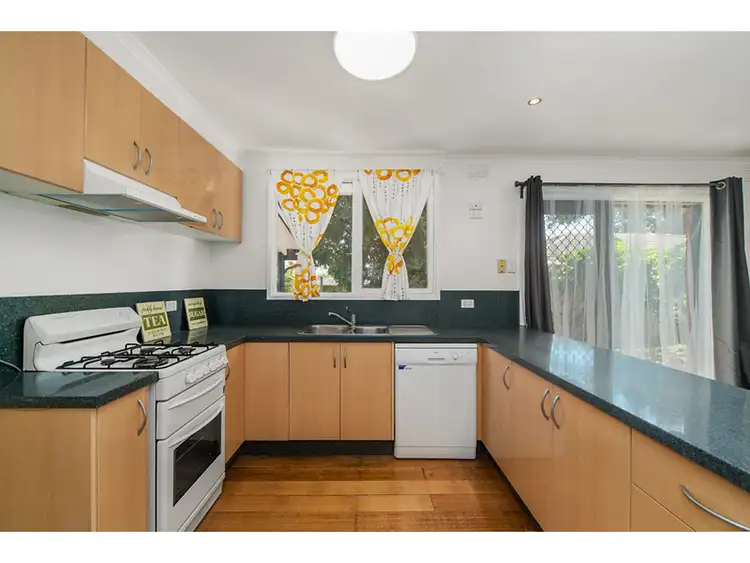 Third view of Homely house listing, 11 St George Court, Frankston VIC 3199