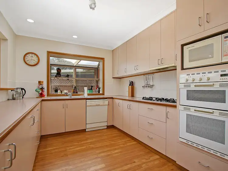 Second view of Homely house listing, 6 Ascot Court, Benalla VIC 3672