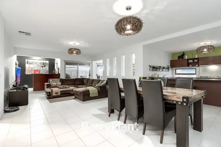 Fourth view of Homely house listing, 5 Wotan Court, Drouin VIC 3818