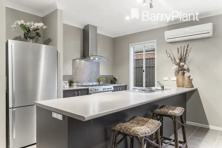 Fourth view of Homely house listing, 4 Bailey Place, Pakenham VIC 3810