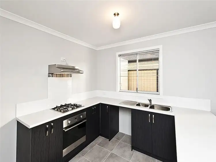 2/5 Jamaica Lane, Clarkson WA 6030