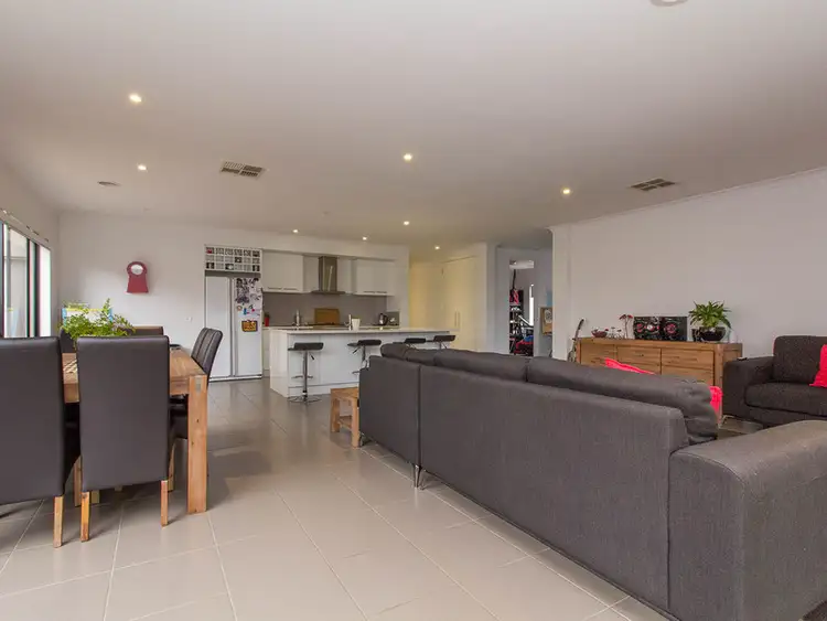 Fourth view of Homely house listing, 50 Warrego Circuit, Sandhurst VIC 3977