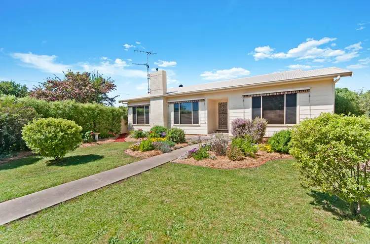 30 Gordon Street, Hamilton VIC 3300