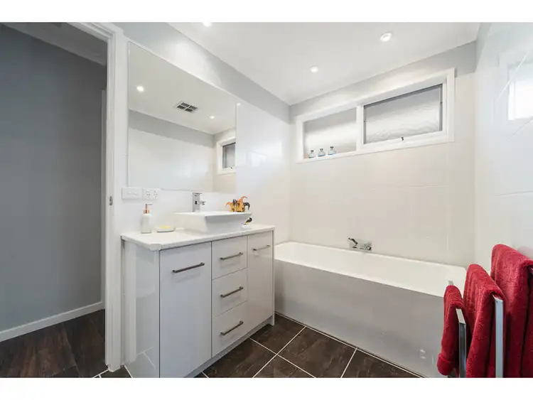 Sixth view of Homely house listing, 3 Panoramic Drive, Langwarrin VIC 3910