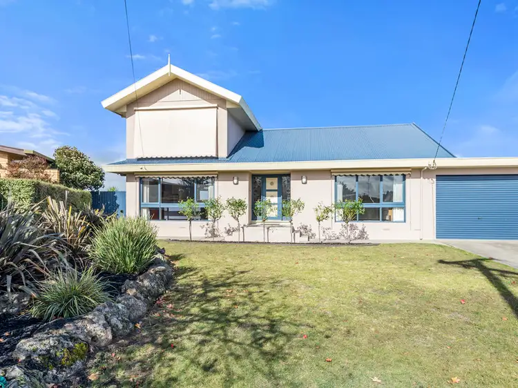 20 John Crescent, Colac VIC 3250