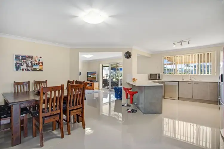 Third view of Homely house listing, 2 Garrie Close, Thornton NSW 2322