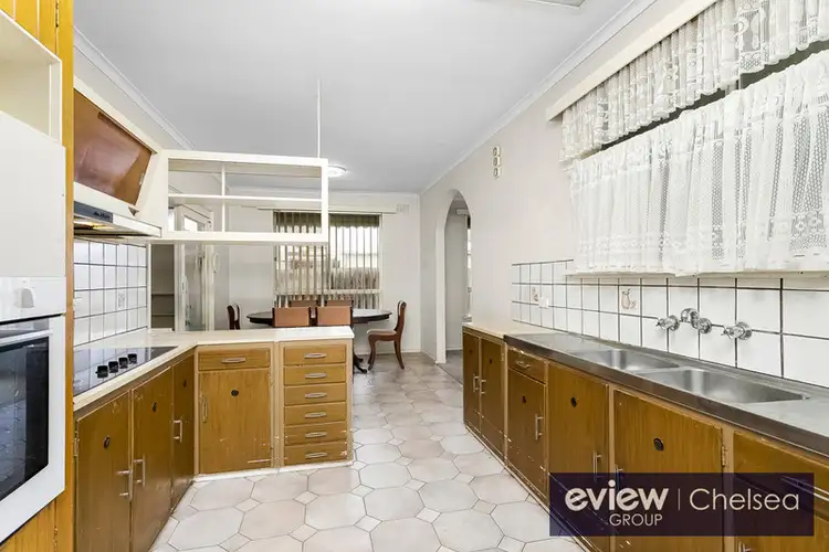 Third view of Homely house listing, 39 Woodbine Grove, Chelsea VIC 3196