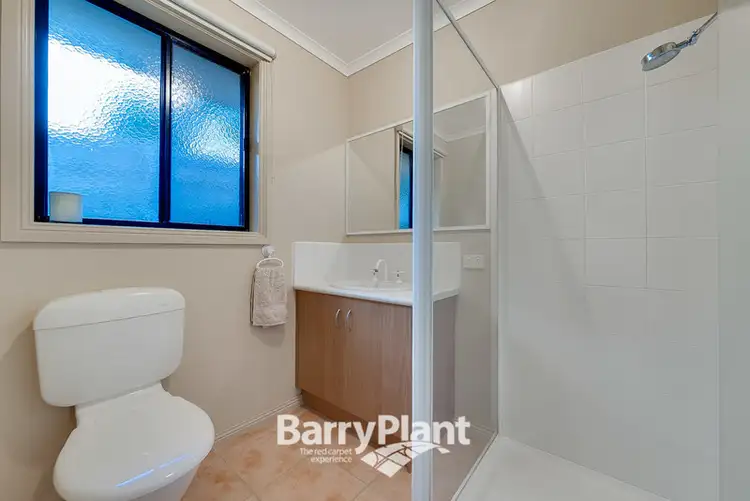 Sixth view of Homely house listing, 24 Donday Court, Pakenham VIC 3810