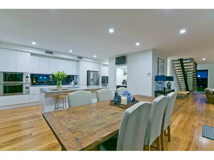 Second view of Homely house listing, 3 Williams Avenue, Hendra QLD 4011