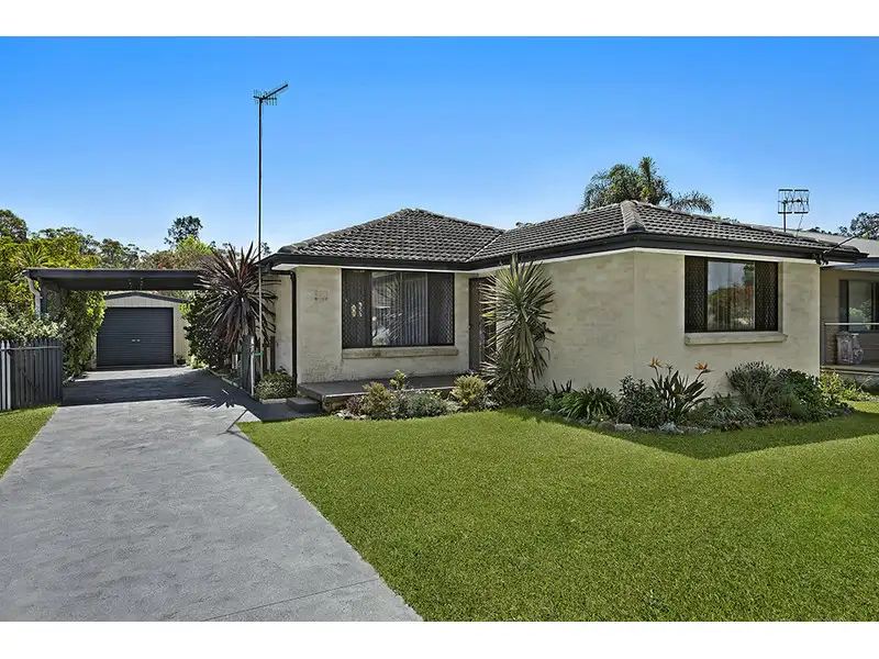 Main view of Homely house listing, 5 Buckingham Road, Berkeley Vale NSW 2261