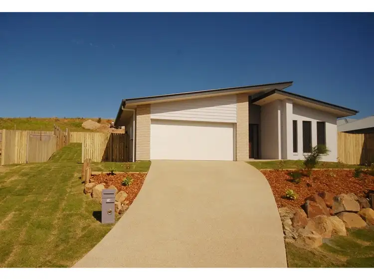 76 Bottlebrush Drive, Lammermoor QLD 4703