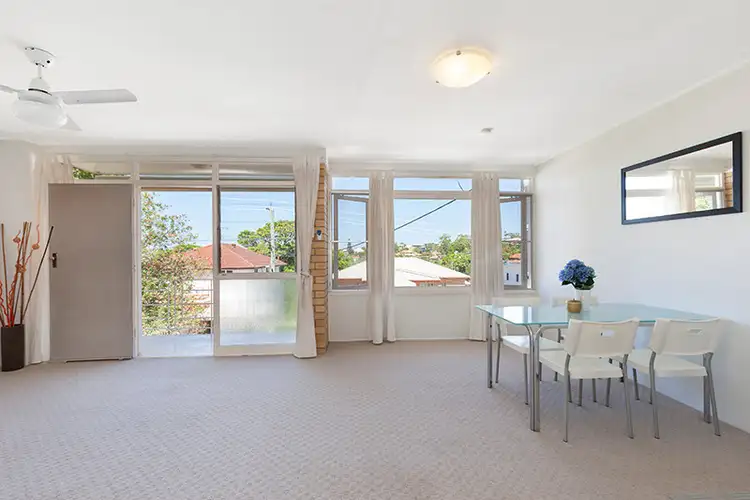 Third view of Homely apartment listing, 4/25 Raven Street, St Lucia QLD 4067