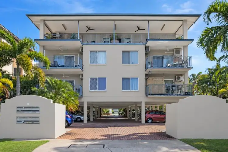 10/19 Francis Street
