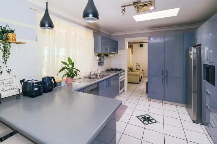 Sixth view of Homely house listing, 9 THANE CL, Rosemeadow NSW 2560