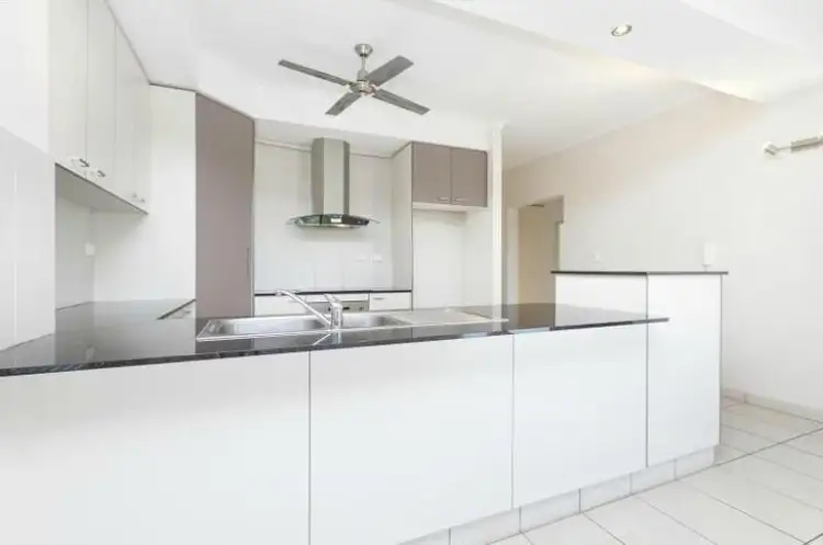 13/3 Harvey Street