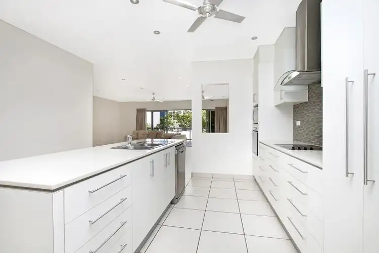 2/44 McLachlan Street, Darwin City NT 800