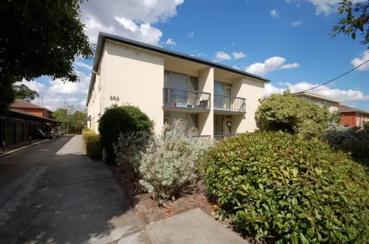 7/302 Grange Road