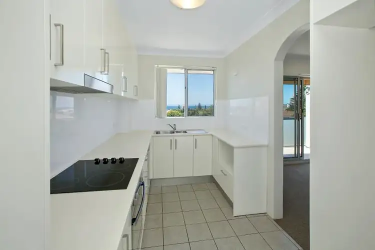 Main view of Homely unit listing, 5/40 Park Street, Narrabeen NSW 2101