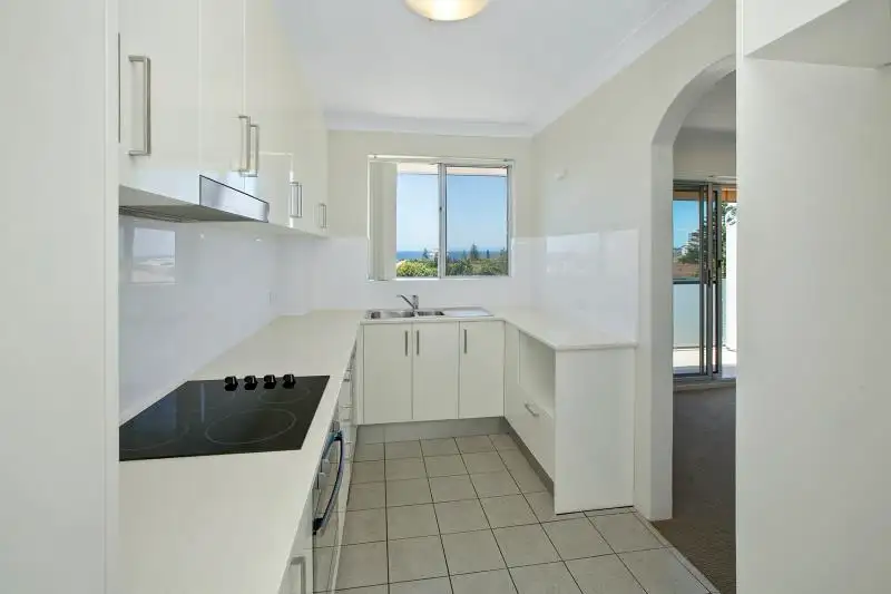 Main view of Homely unit listing, 5/40 Park Street, Narrabeen NSW 2101