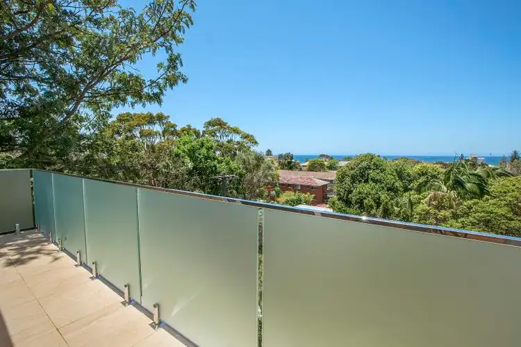 Second view of Homely unit listing, 5/40 Park Street, Narrabeen NSW 2101