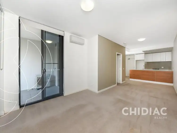 309/18 Corniche Drive