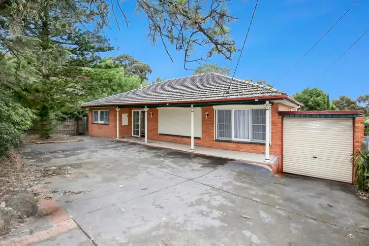 105 Greenhill Road