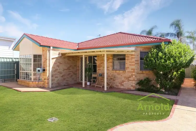 Main view of Homely villa listing, 4/43-45 Hexham Street, Kahibah NSW 2290