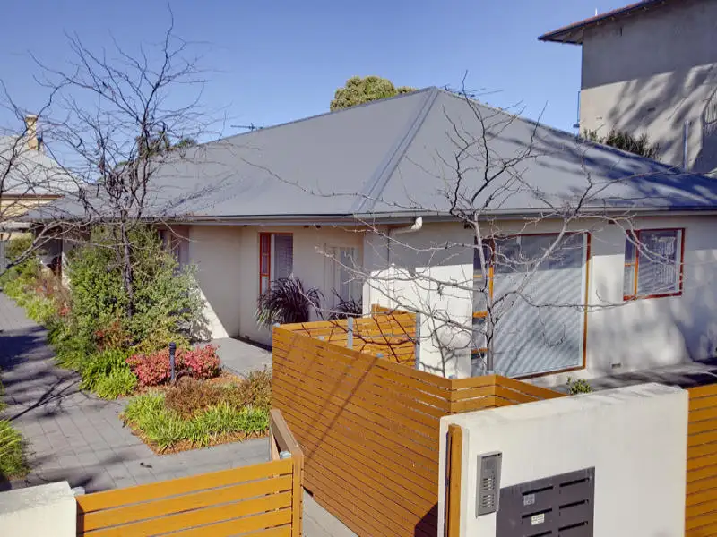 Main view of Homely unit listing, 1 / 30 Pier Street, Glenelg South SA 5045