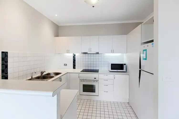 Third view of Homely apartment listing, 907/221 Sturt Street, Southbank VIC 3006