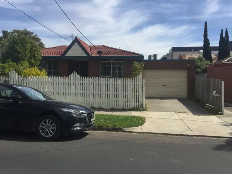 1/24 Belsize Avenue, Carnegie VIC 3163