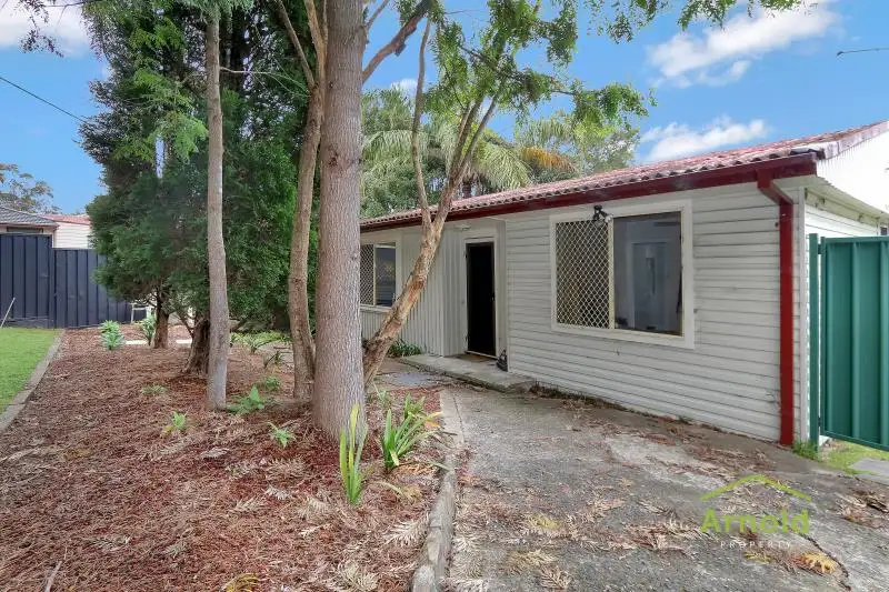 Main view of Homely house listing, 2 21a Dunkley Pde, Mount Hutton NSW 2290