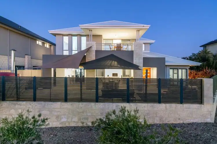 1 Mannikin Heights