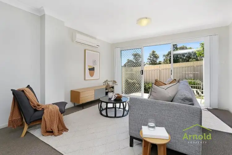Main view of Homely townhouse listing, 2/62 Tennent Rd, Mount Hutton NSW 2290