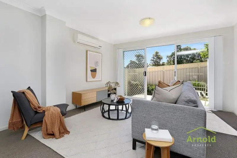 Main view of Homely townhouse listing, 2/62 Tennent Rd, Mount Hutton NSW 2290