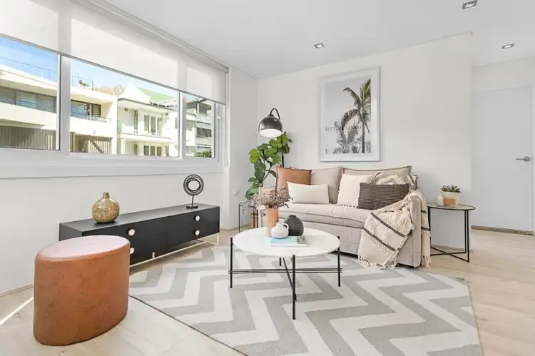Third view of Homely unit listing, 4/3 Grantham Street, Potts Point NSW 2011