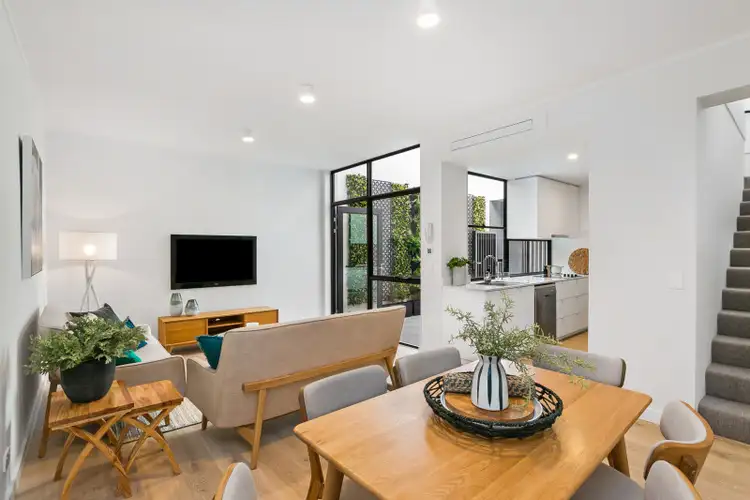 Main view of Homely terrace listing, 2/6 Parney Close, North Coogee WA 6163