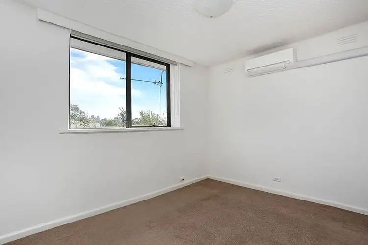 Fifth view of Homely apartment listing, 4/99 Hunter Street, Richmond VIC 3121