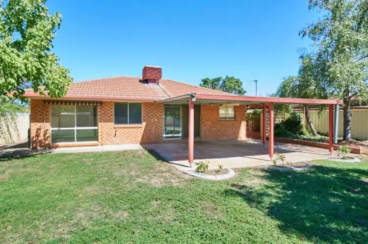 Second view of Homely house listing, 5 Incarnie Crescent, Wagga Wagga NSW 2650