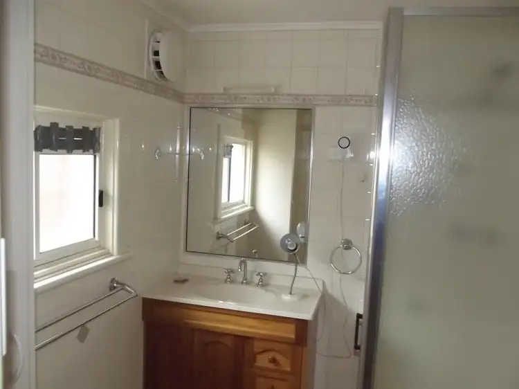 Fifth view of Homely house listing, 44 Simpson Street, Tumut NSW 2720