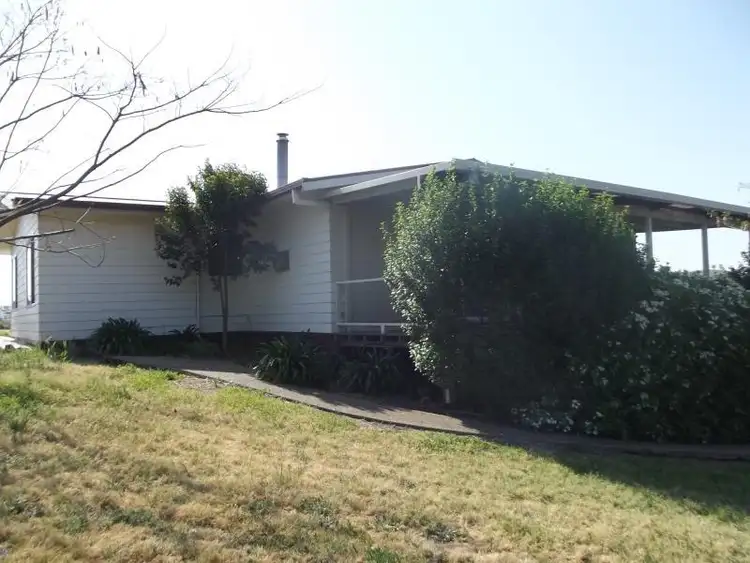 33 Quiltys Lane, Tumut NSW 2720