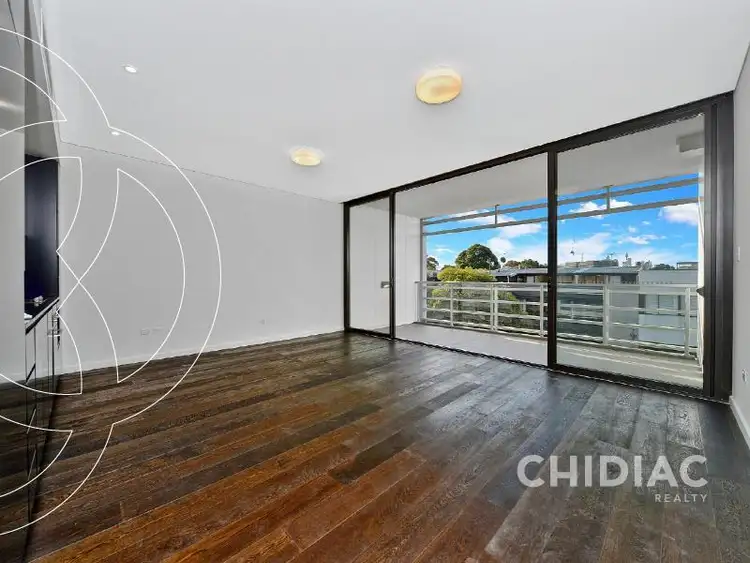 207/1-3 Dunning Avenue